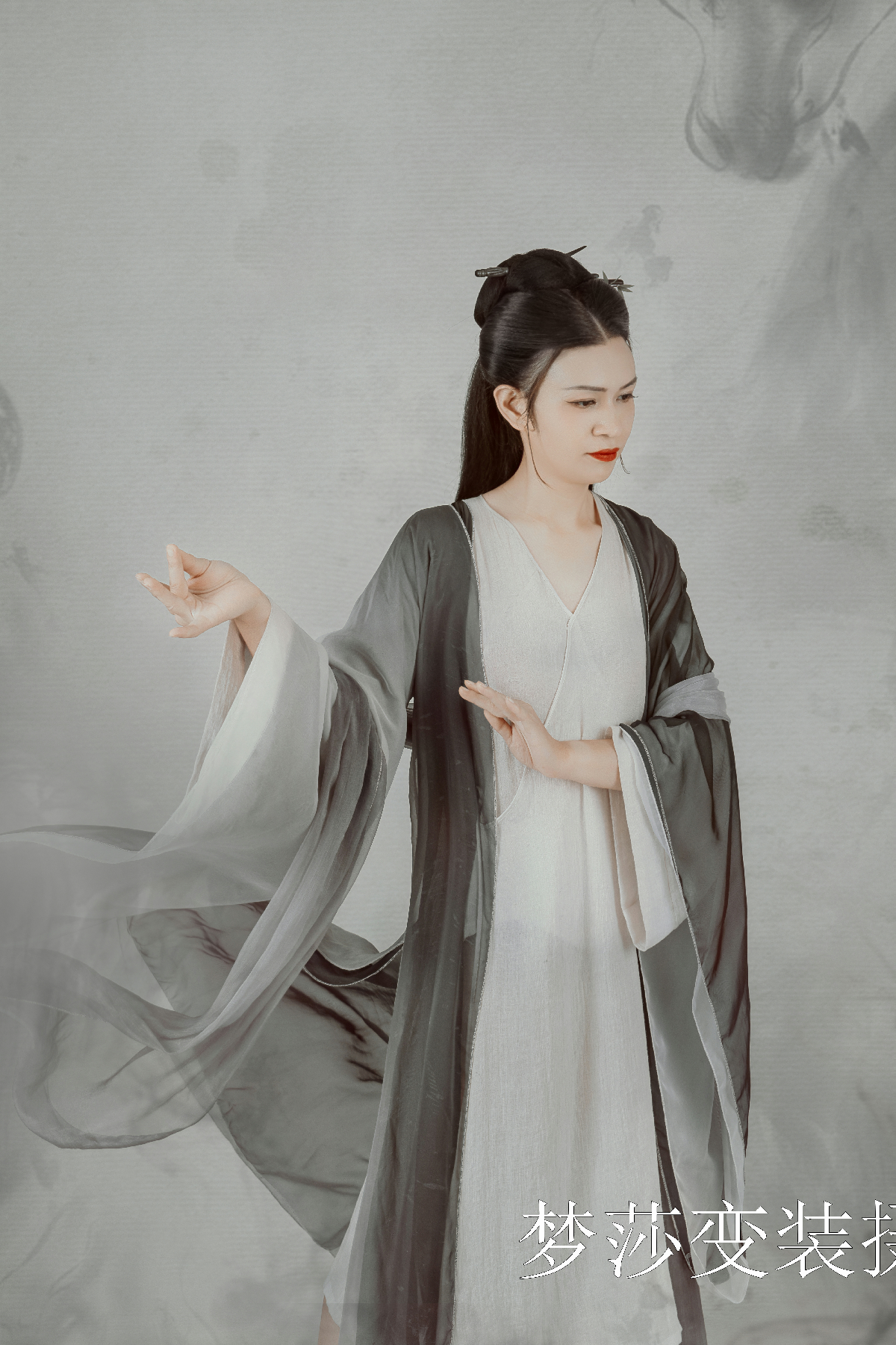 女侠客欣赏