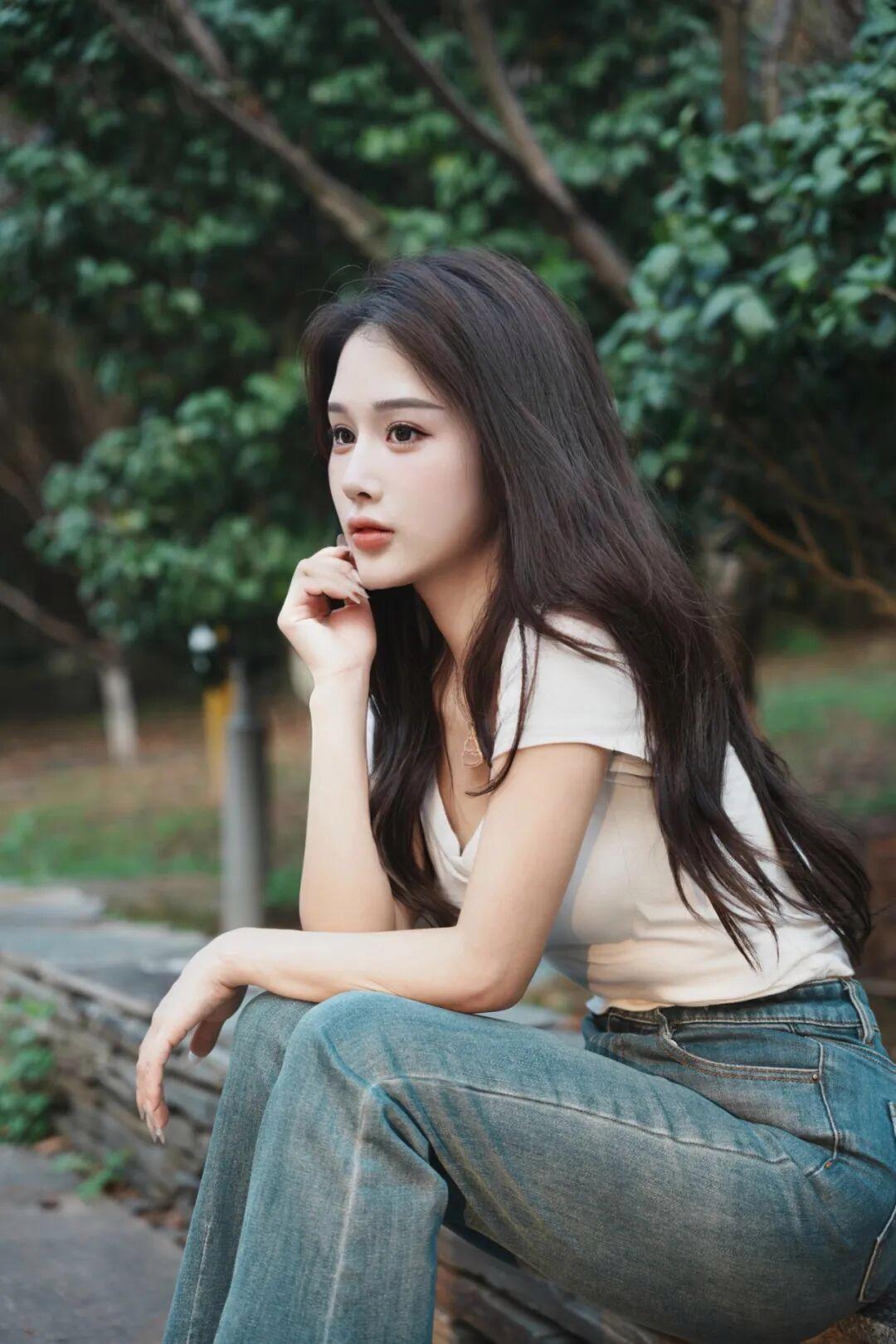 户外女生应该学会的11姿势拍写真-图片5