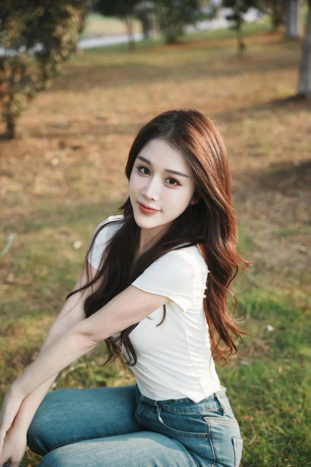 户外女生应该学会的11姿势拍写真-图片9